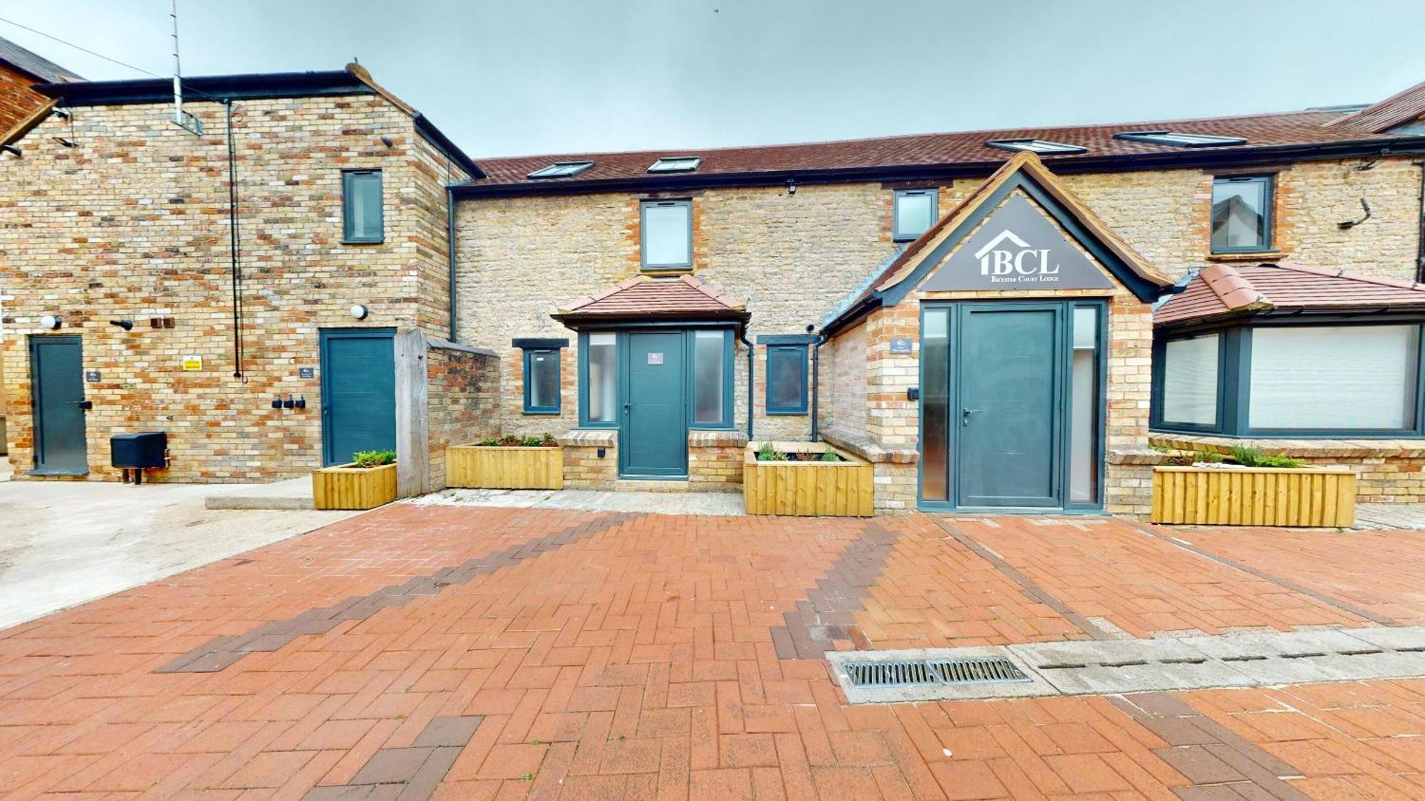 Bicester Court エクステリア 写真